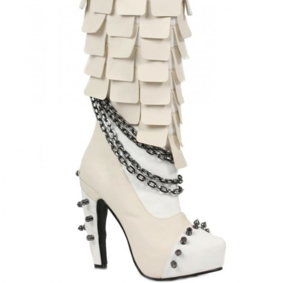 Caymene White Scaled Knee Boot with Spikes - Picture 1 of 4